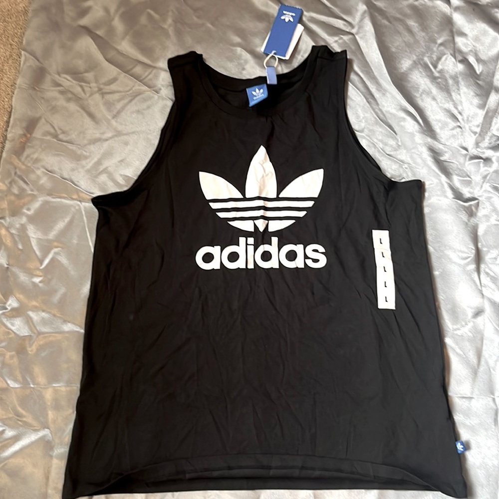 Adidas loose tank  new with tags